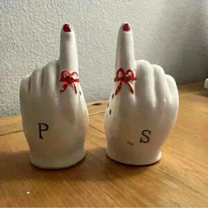 Don't forget salt and pepper shakers